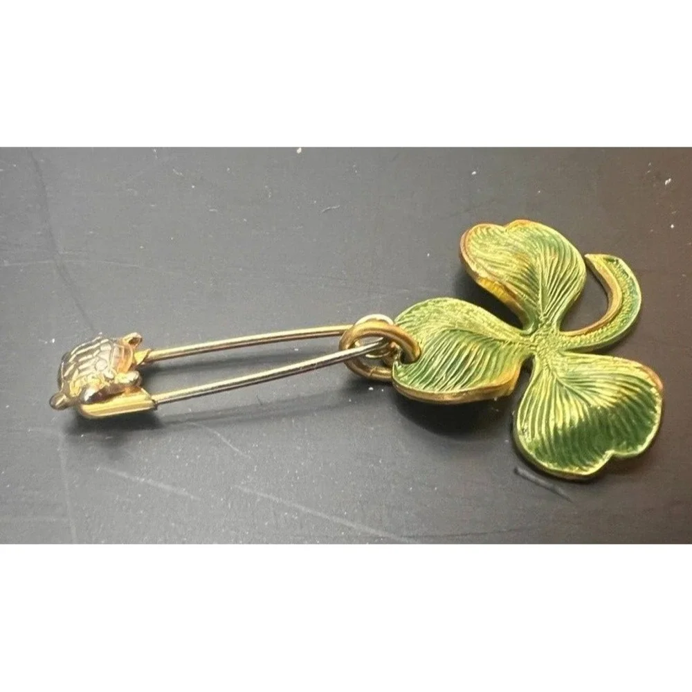 3 Leaf Clover & Turtle Brooch Pin Irish St Patrick Patty's Day Green & Gold Tone